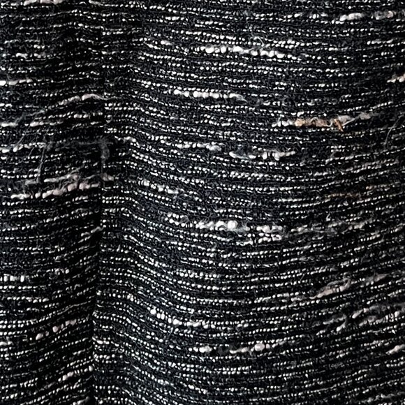 📌Loft Easy to Combine Mini Skirt Black and White with some Silver Sparkle - Picture 11 of 13